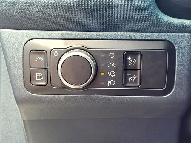 Certified 2024 Ford Maverick XL FWD image 15