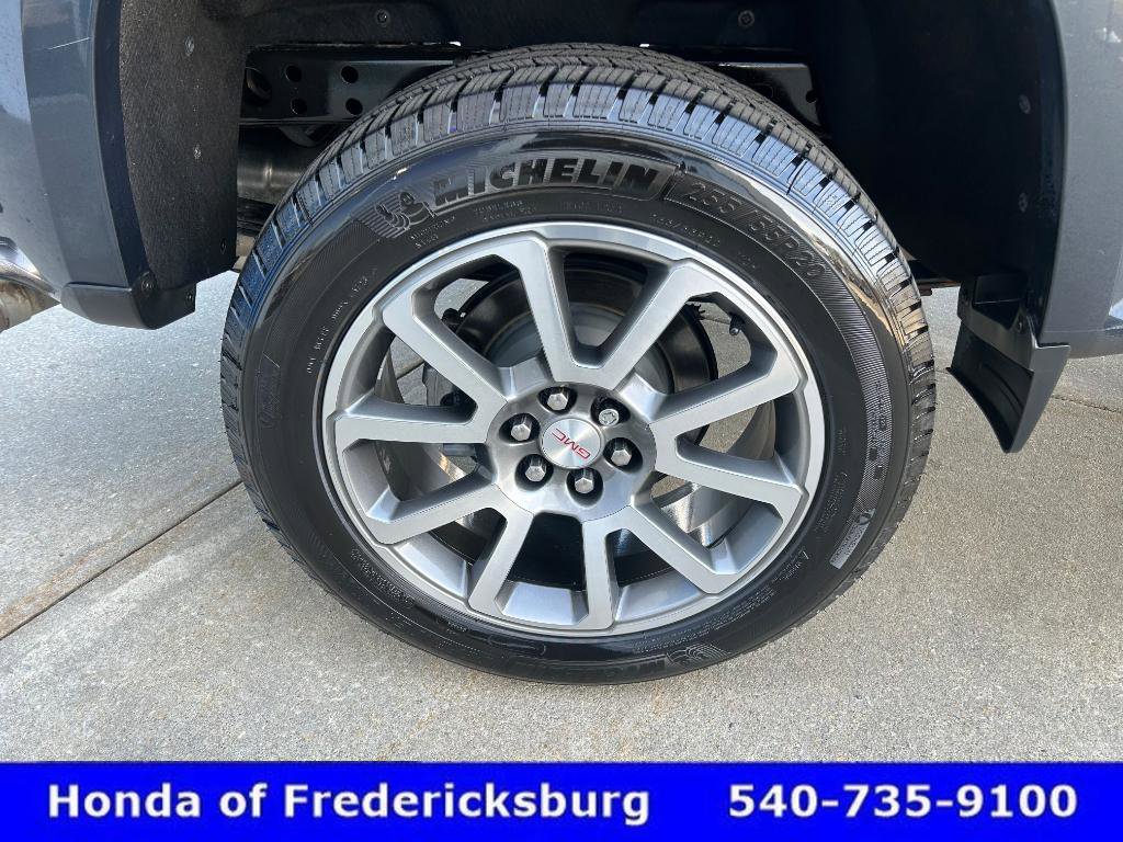 Used 2021 GMC Canyon Denali image 12