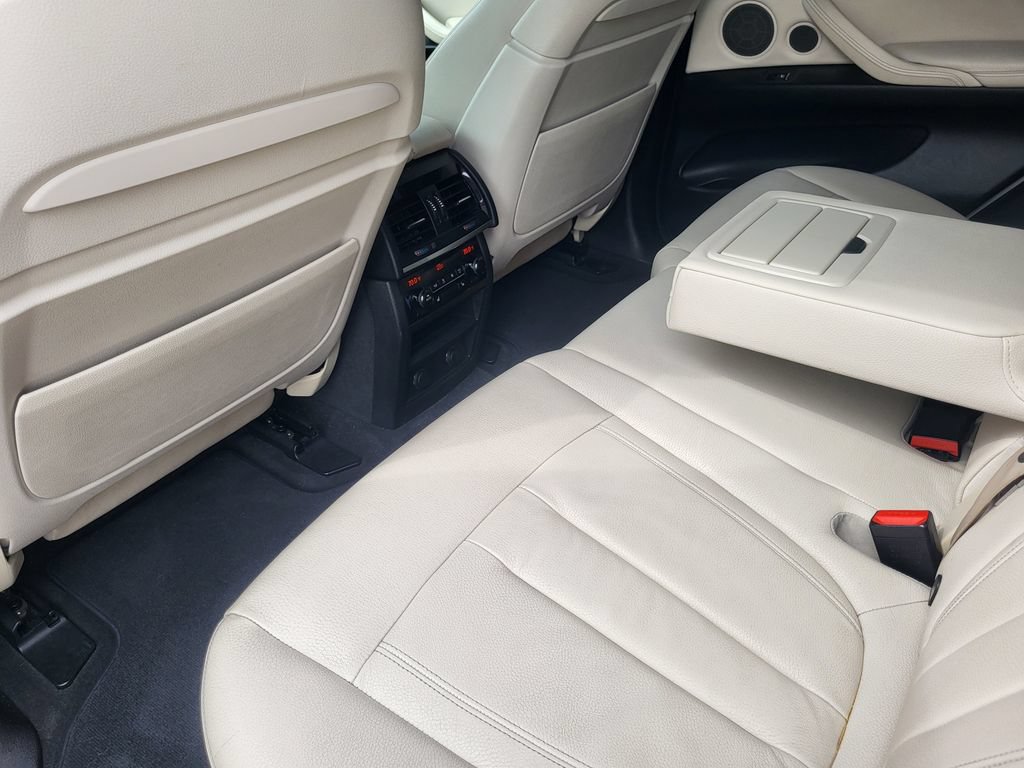Used 2014 BMW X5 xDrive50i AWD/4WD image 24