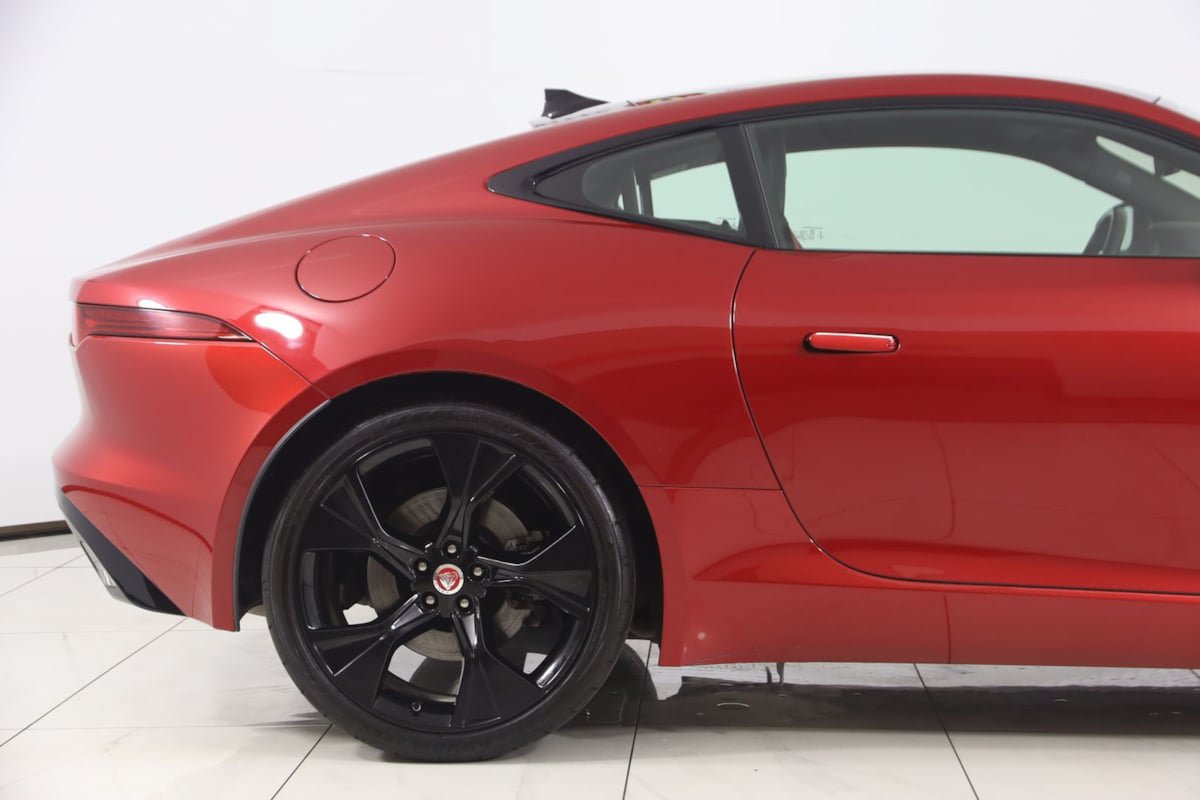 Used 2021 Jaguar F-TYPE Coupe RWD image 54