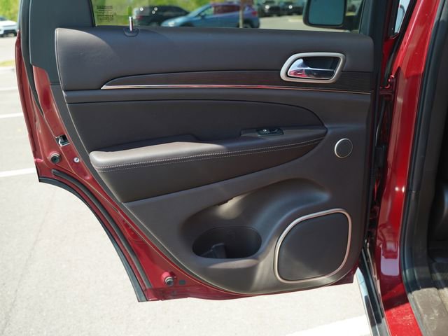 Used 2015 Jeep Grand Cherokee Summit AWD/4WD image 16