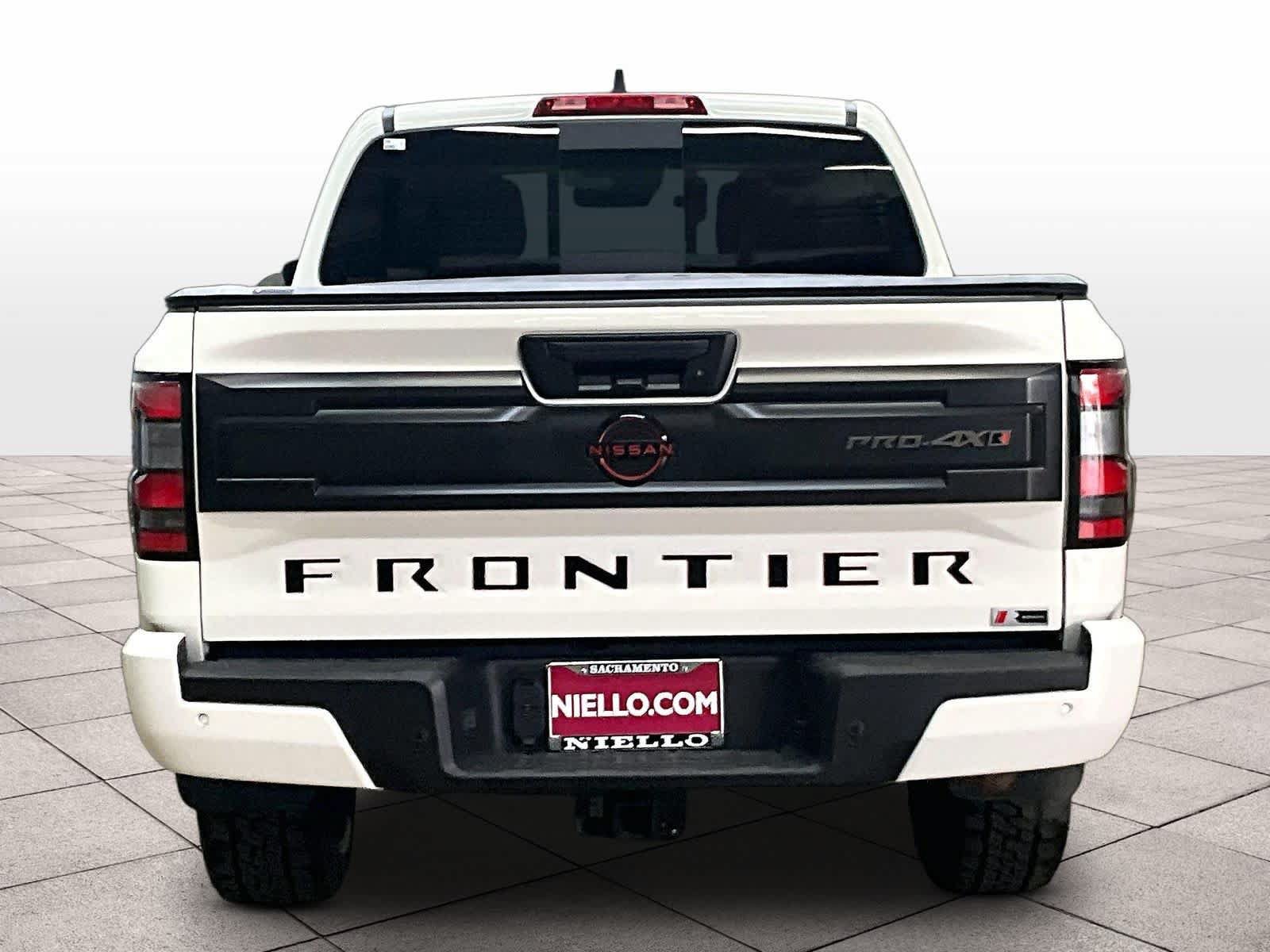Used 2026 Nissan Frontier PRO-4X w/ Pro Premium Package AWD/4WD image 8