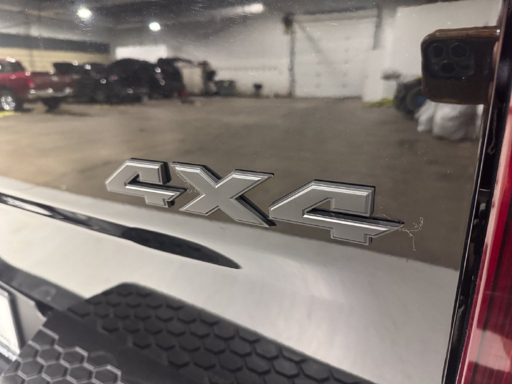 Used 2022 RAM 1500 Warlock AWD/4WD image 32