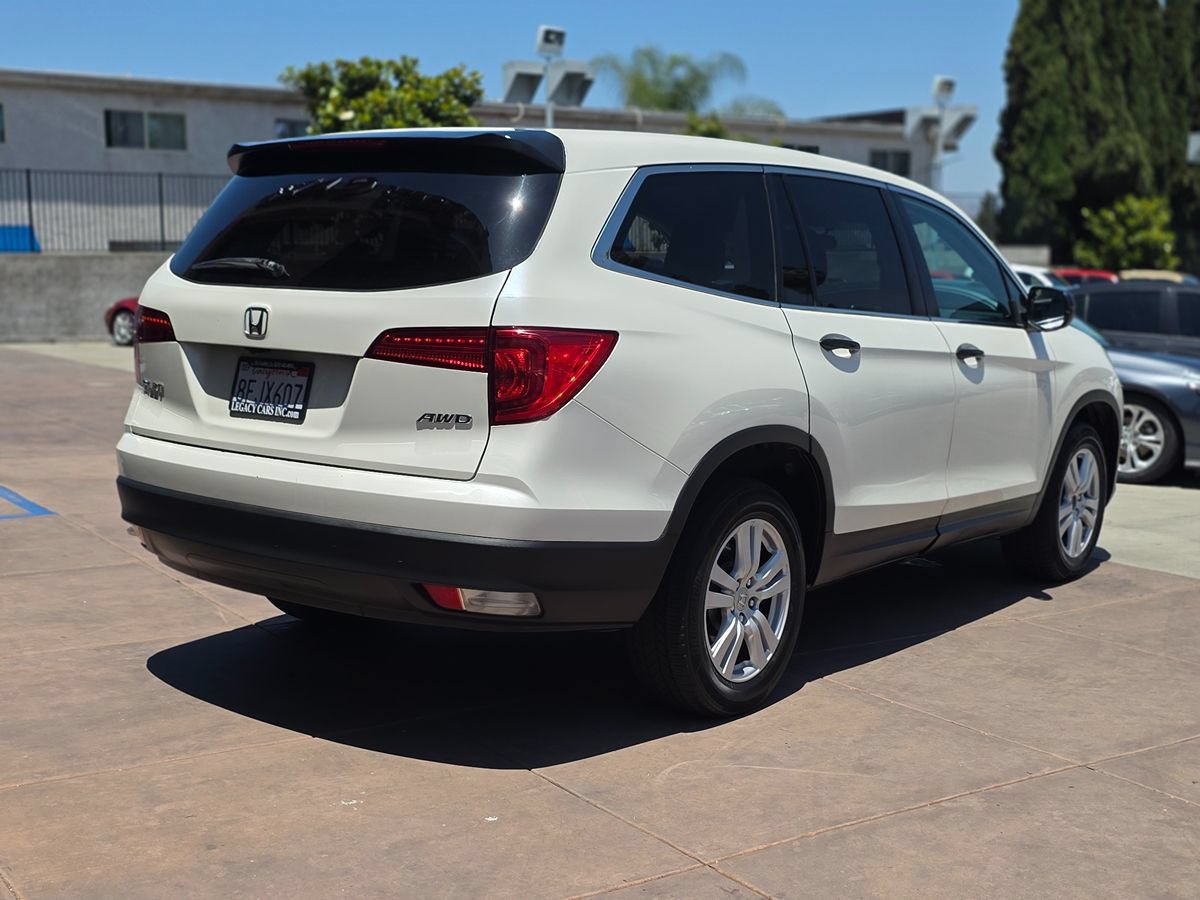 Used 2018 Honda Pilot LX image 12