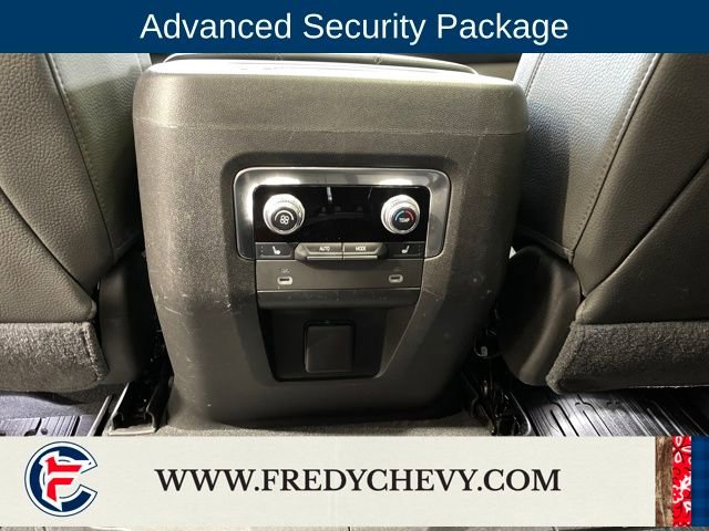 Used 2021 GMC Yukon Denali w/ Denali Premium Package image 20