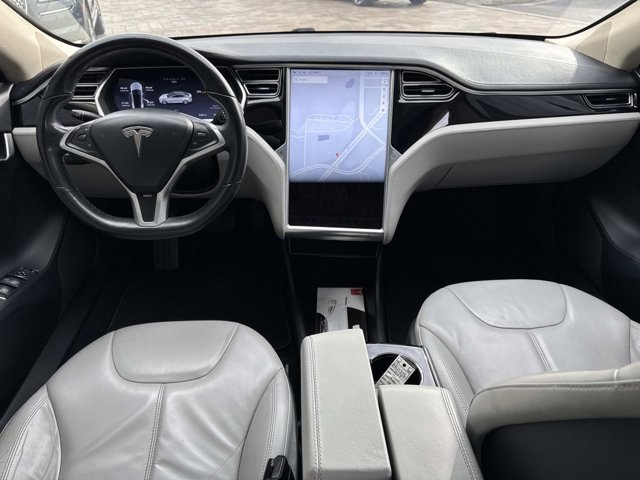 Used 2013 Tesla Model S image 24