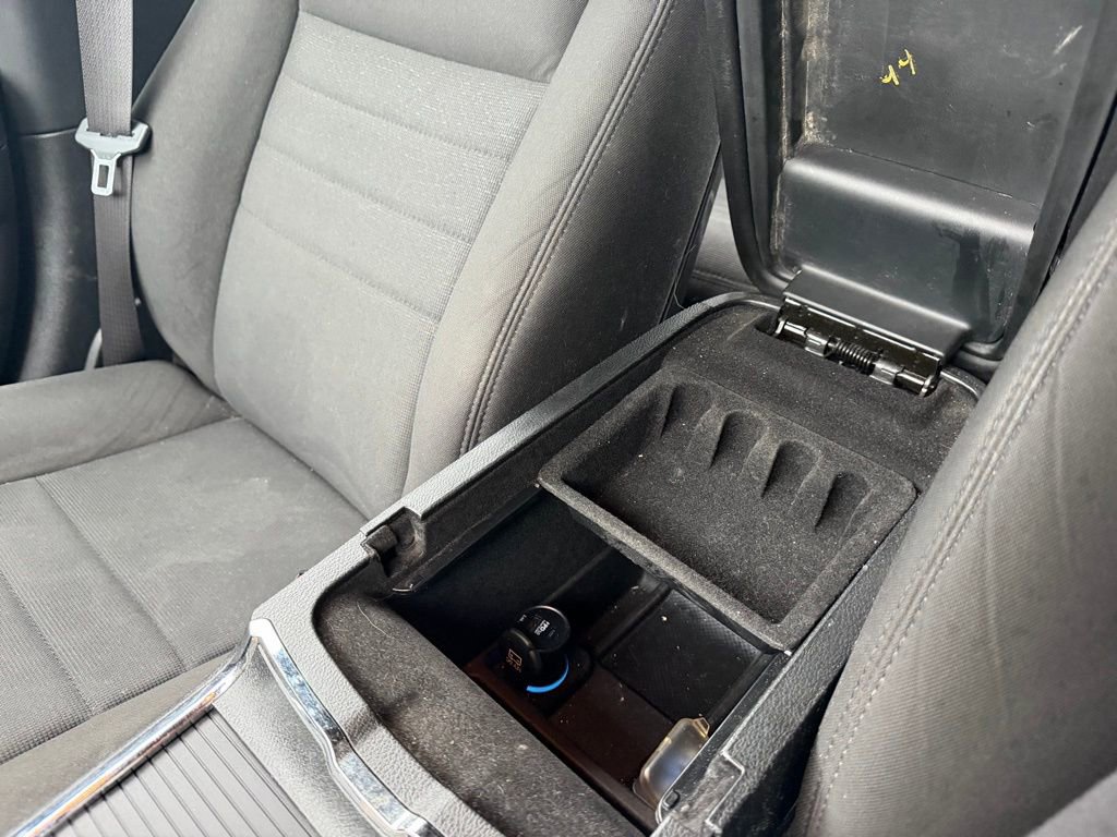 Used 2014 Dodge Charger SE RWD image 20