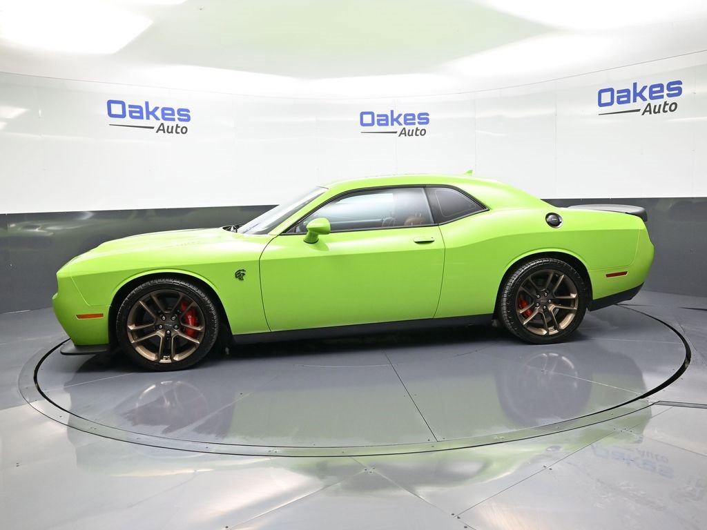 Used 2019 Dodge Challenger SRT Hellcat Redeye image 4