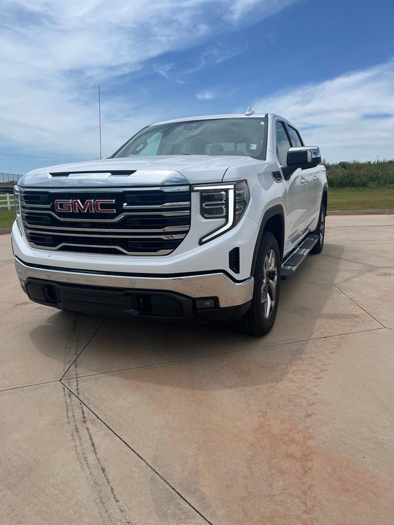Used 2026 GMC Sierra 1500 SLT w/ SLT Premium Plus Package AWD/4WD image 2