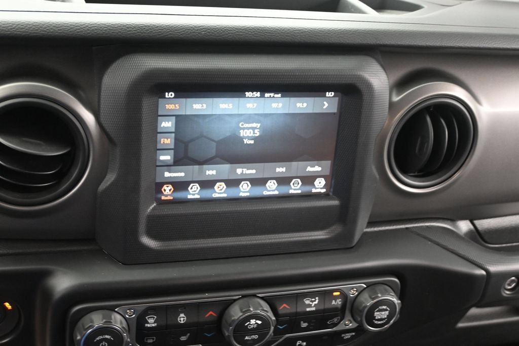 Used 2022 Jeep Wrangler Unlimited Sport AWD/4WD image 27