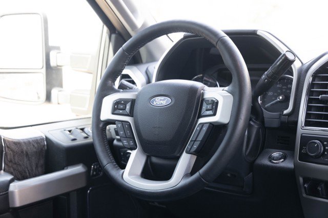 Used 2019 Ford F250 Lariat w/ Lariat Ultimate Package image 14