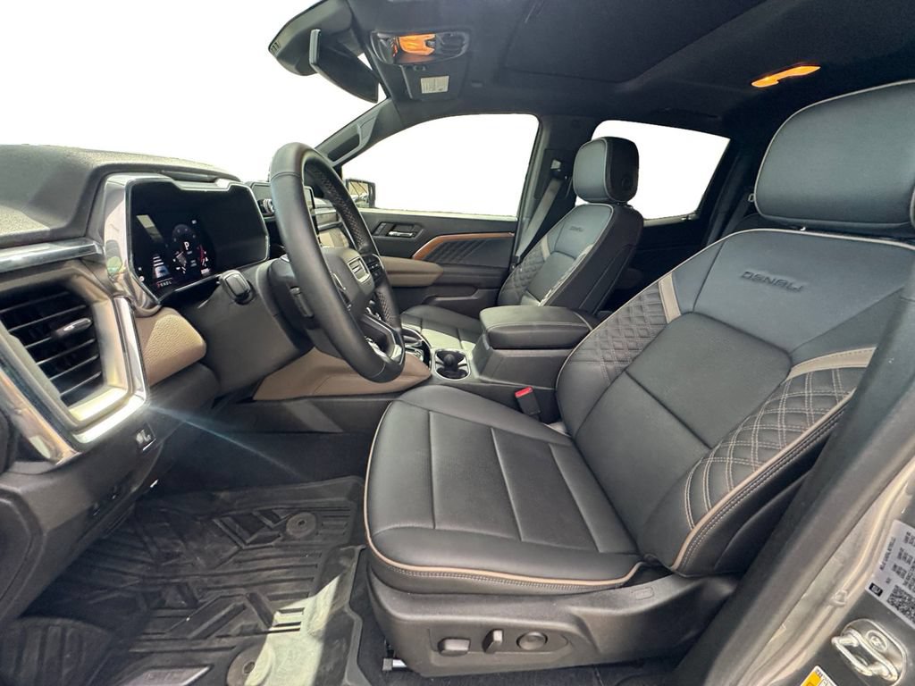 Certified 2024 GMC Canyon Denali AWD/4WD image 10