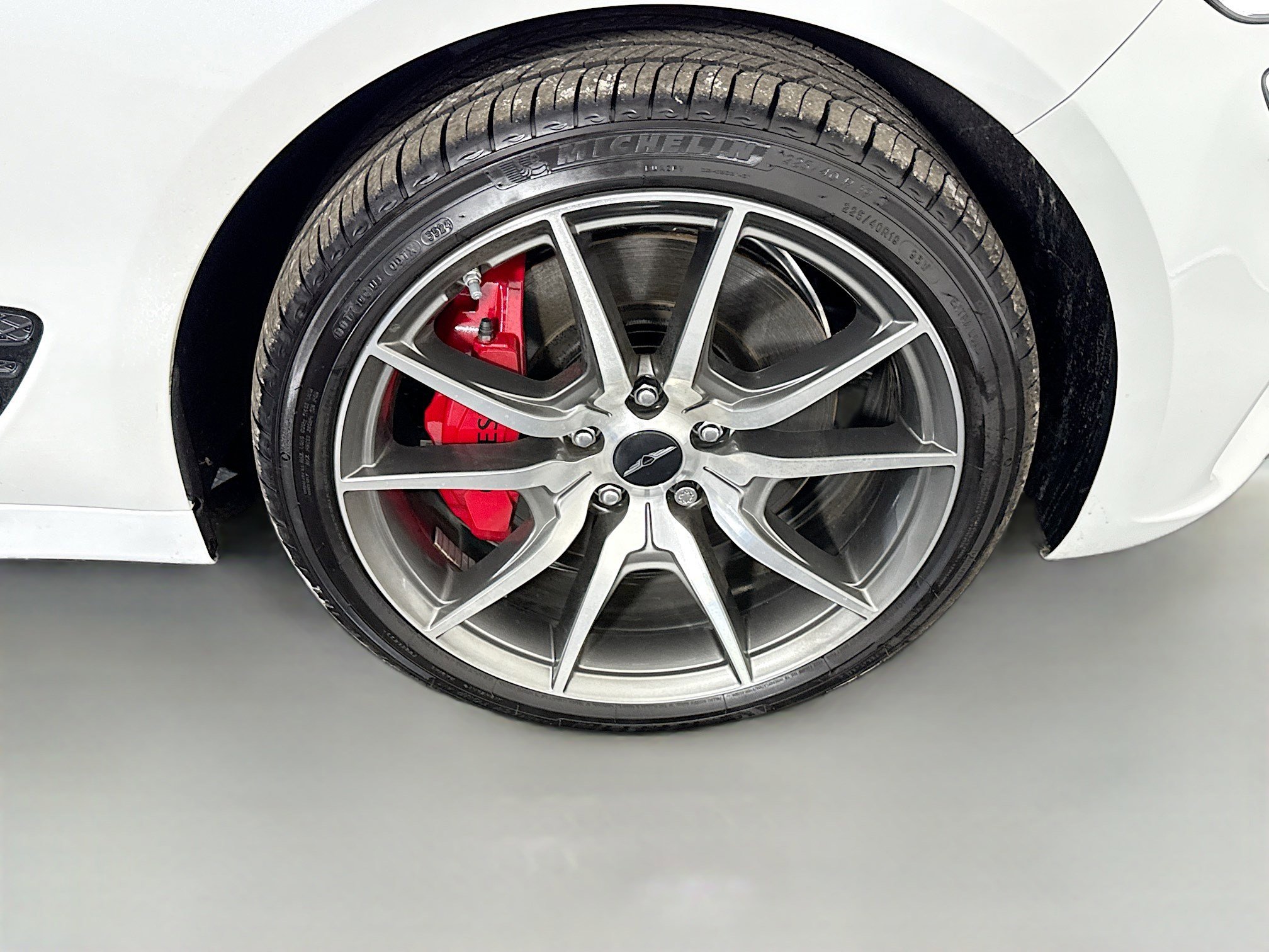 Used 2025 Genesis G70 2.5T image 32