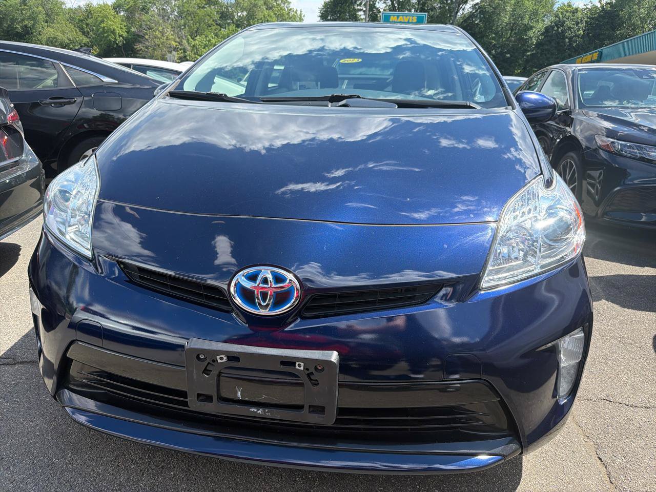 Used 2012 Toyota Prius Three FWD image 2