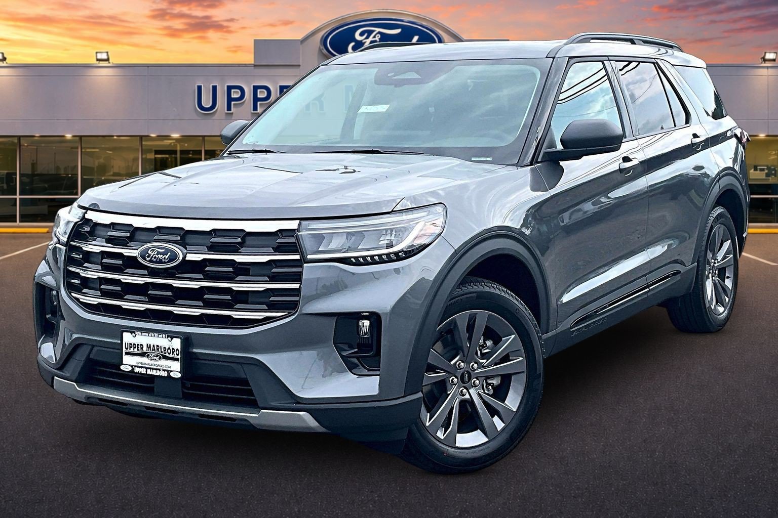 New 2026 Ford Explorer Active w/ Active Comfort Package AWD/4WD image 2