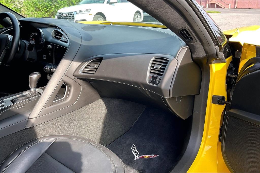 Used 2019 Chevrolet Corvette Stingray Convertible w/ 3LT Preferred Equipment Group RWD image 15