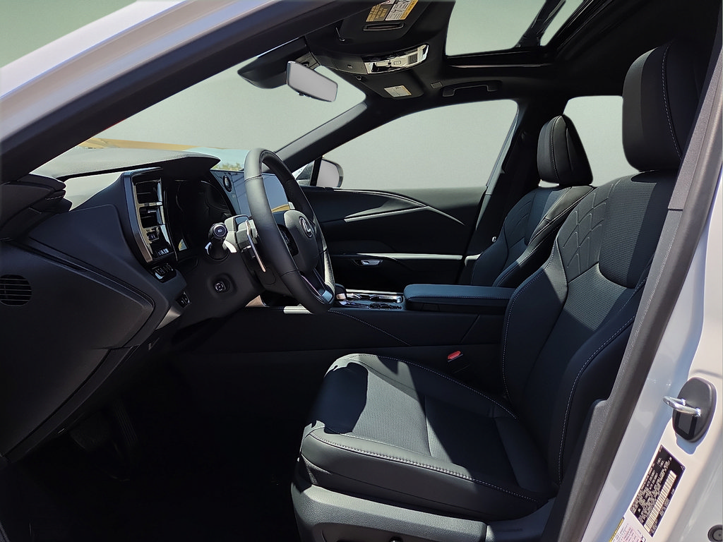 New 2026 Lexus RX 350 w/ Convenience Package AWD/4WD image 20