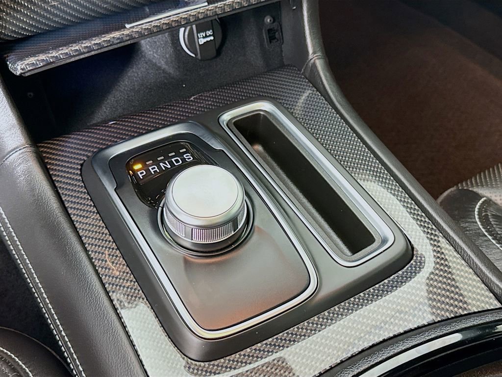 Used 2023 Chrysler 300 C image 16