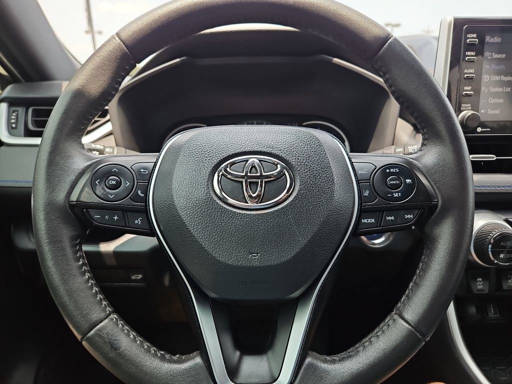 Used 2021 Toyota RAV4 XSE AWD/4WD image 24