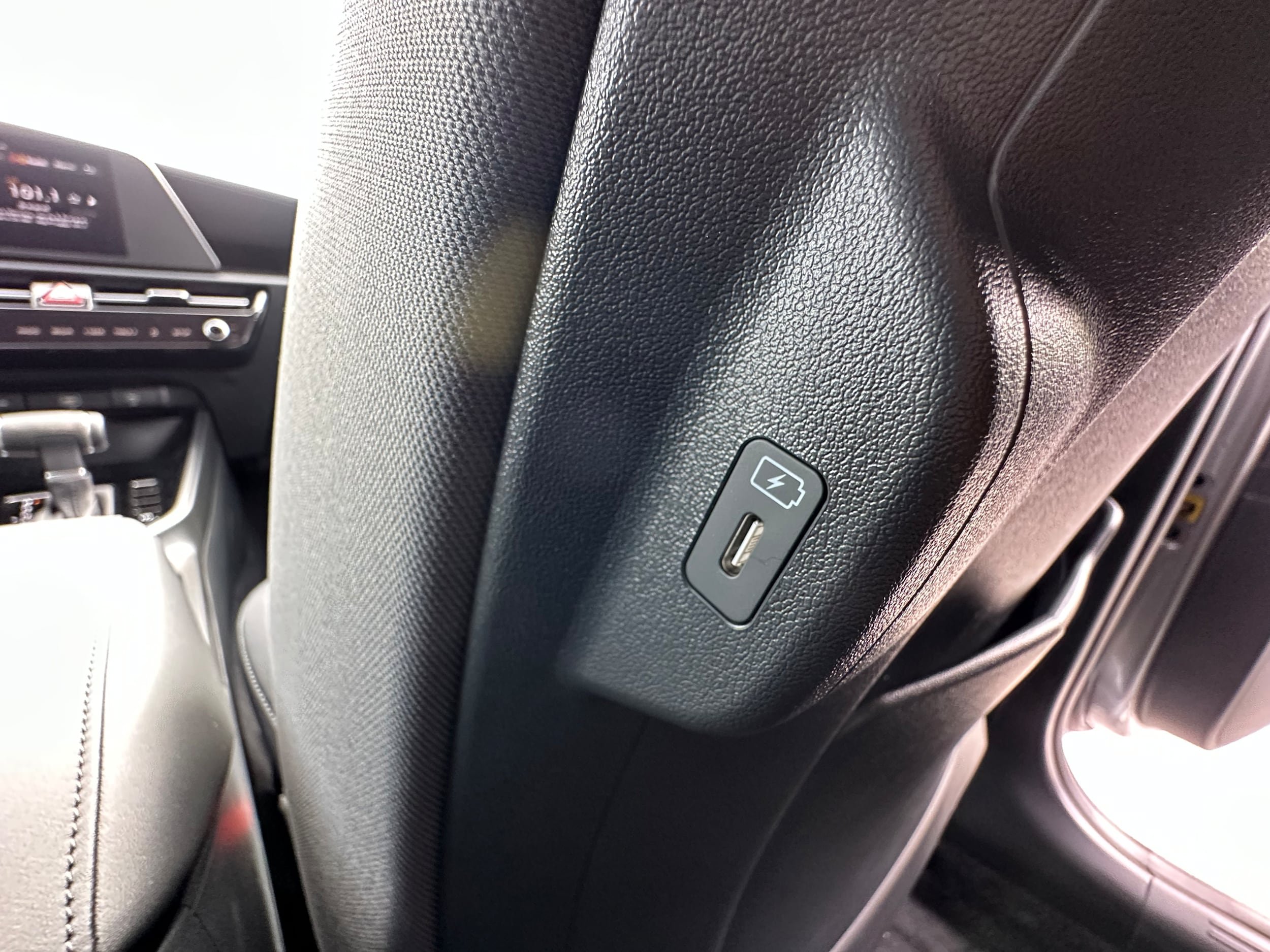 New 2026 Kia Niro LX FWD image 16