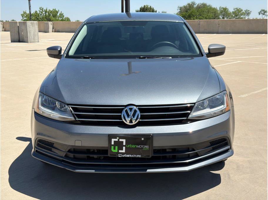 Used 2017 Volkswagen Jetta S FWD image 2