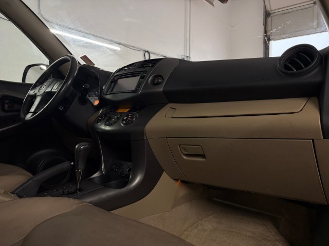 Used 2012 Toyota RAV4 Limited w/ Navigation Value Pkg AWD/4WD image 20