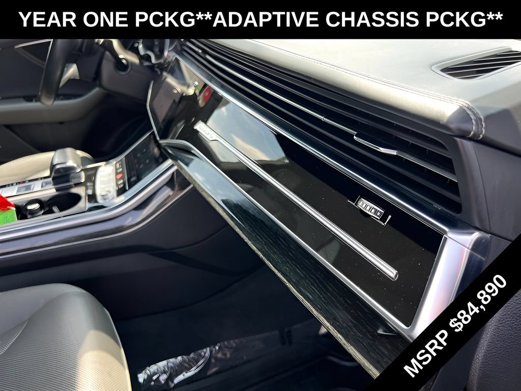 Used 2019 Audi Q8 Prestige w/ Adaptive Chassis Package AWD/4WD image 38