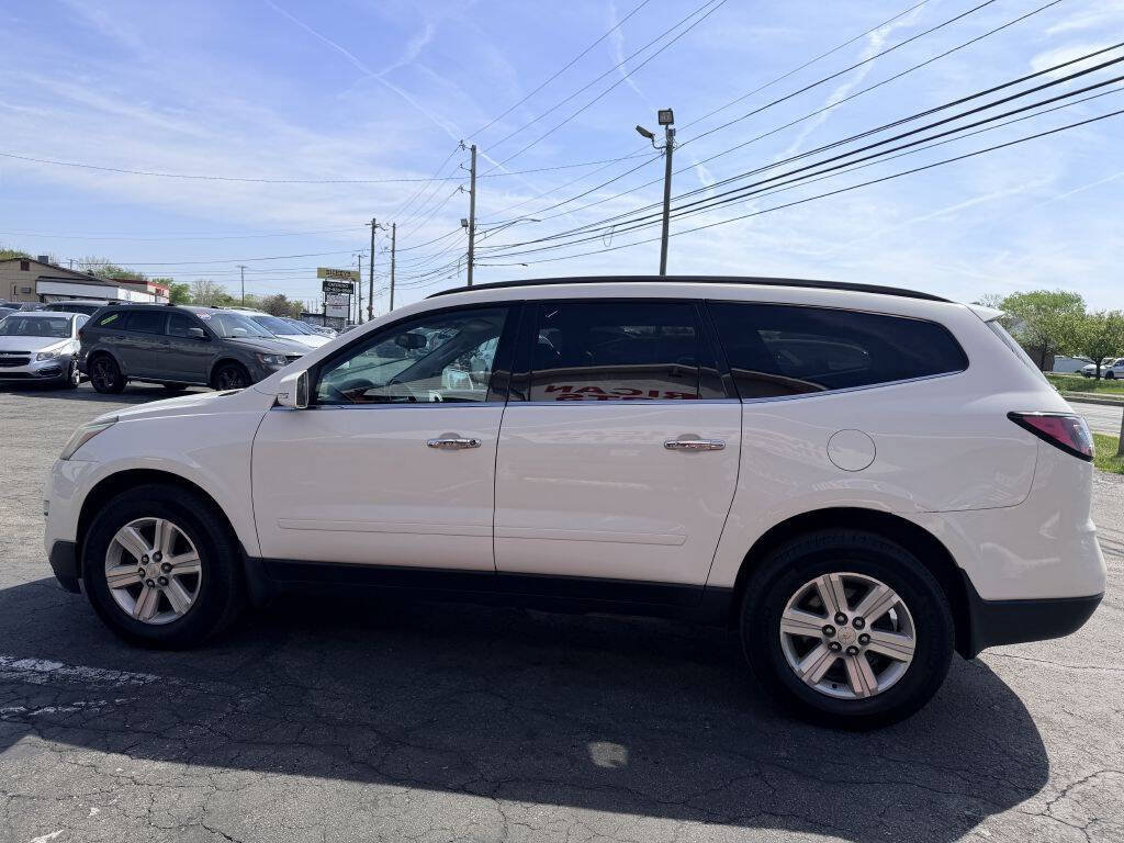 Used 2013 Chevrolet Traverse LT AWD/4WD image 3