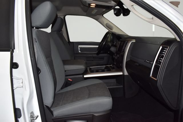 Used 2019 RAM 1500 Big Horn AWD/4WD image 16