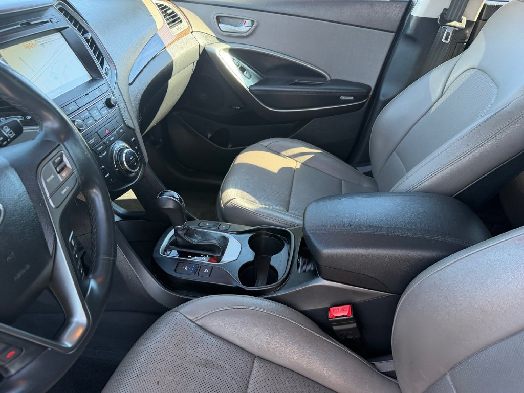 Used 2017 Hyundai Santa Fe Sport FWD image 12