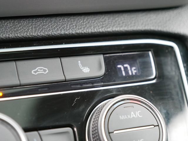 Certified 2023 Volkswagen Atlas Cross Sport SEL R-Line image 30