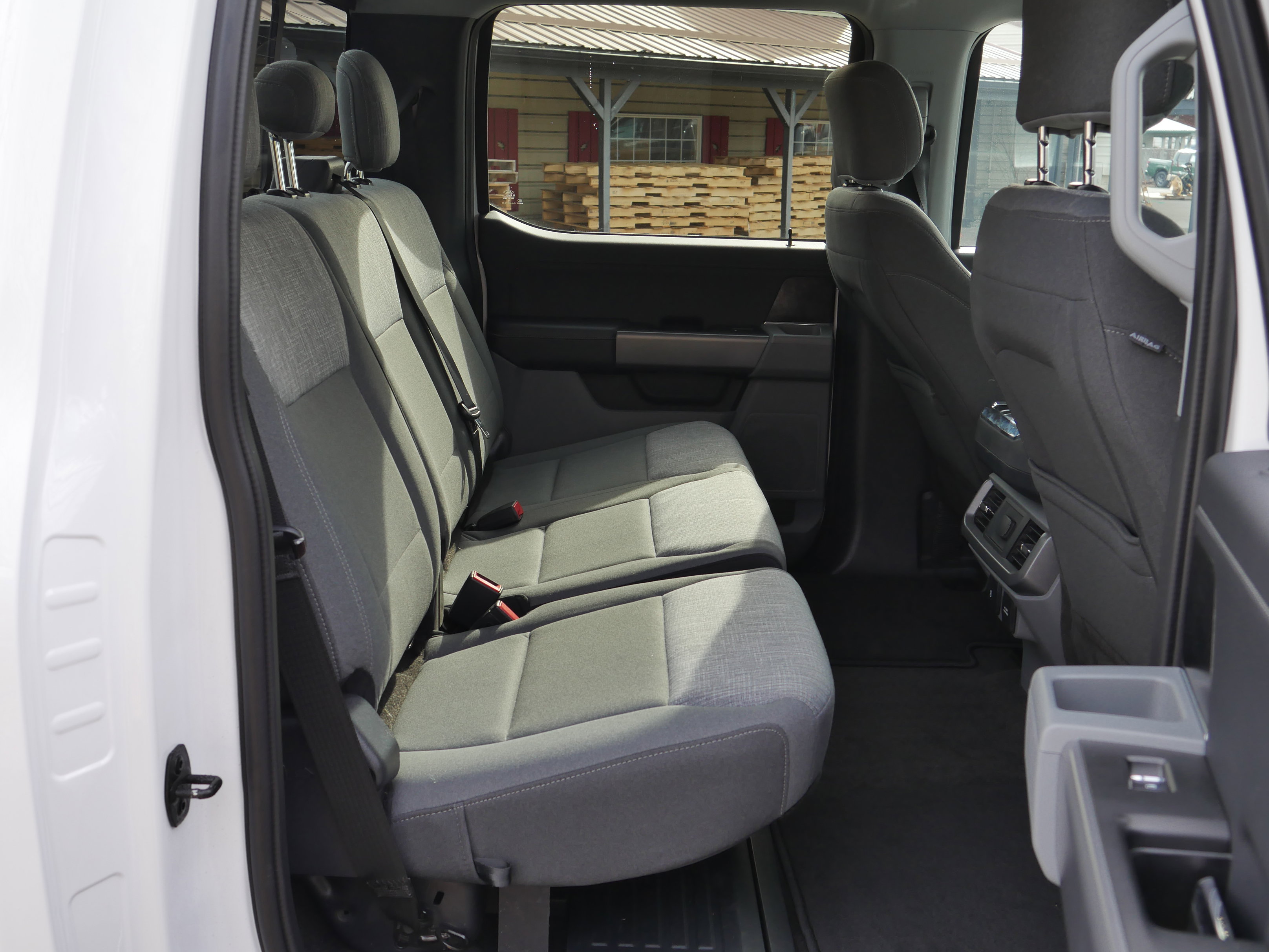 Certified 2021 Ford F150 XLT w/ Equipment Group 302A High image 30