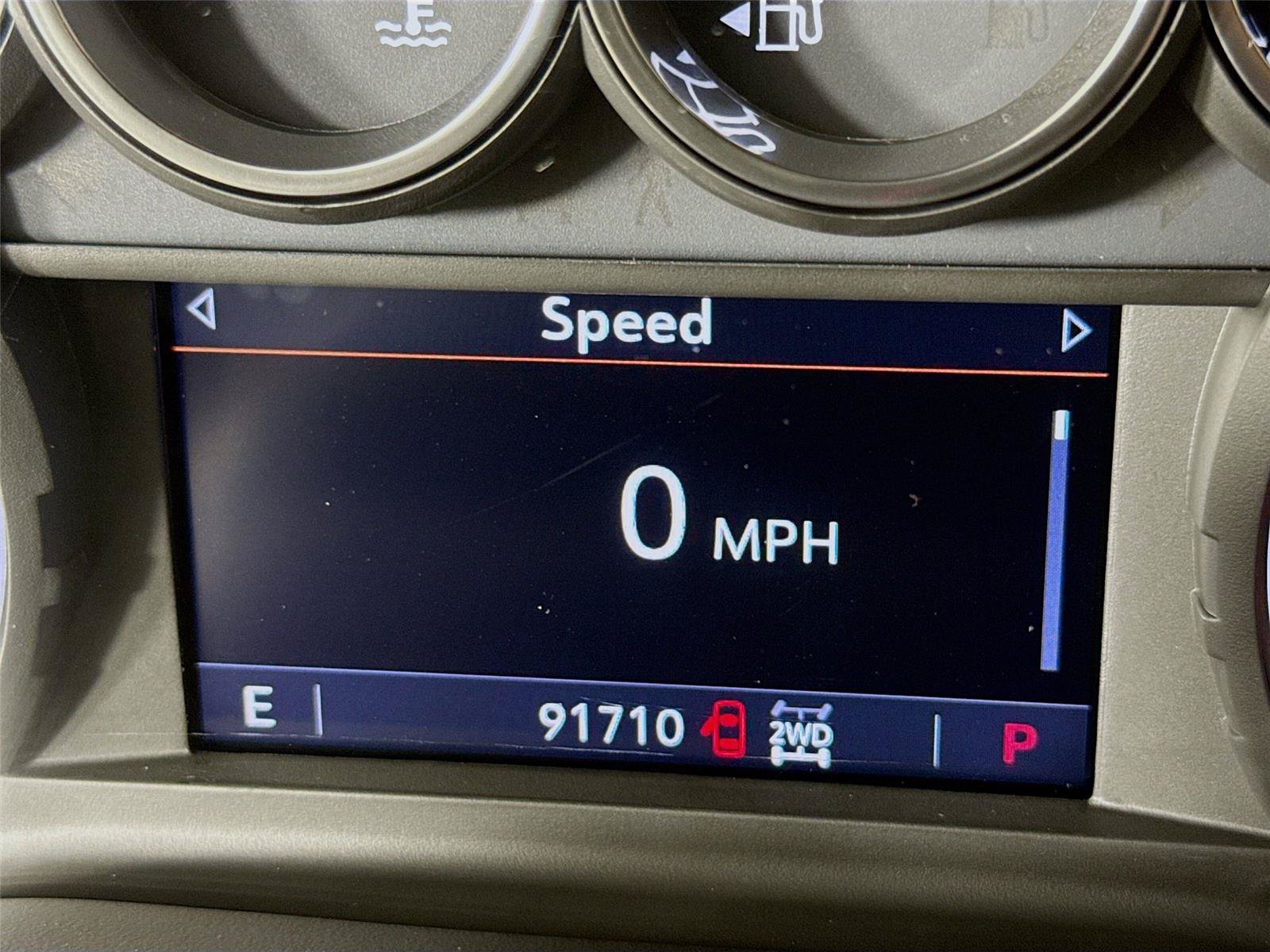 Used 2021 Chevrolet Silverado 1500 LT Trail Boss w/ Bed Protection Package AWD/4WD image 2