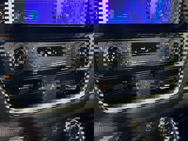 Certified 2025 Toyota Grand Highlander FWD image 15