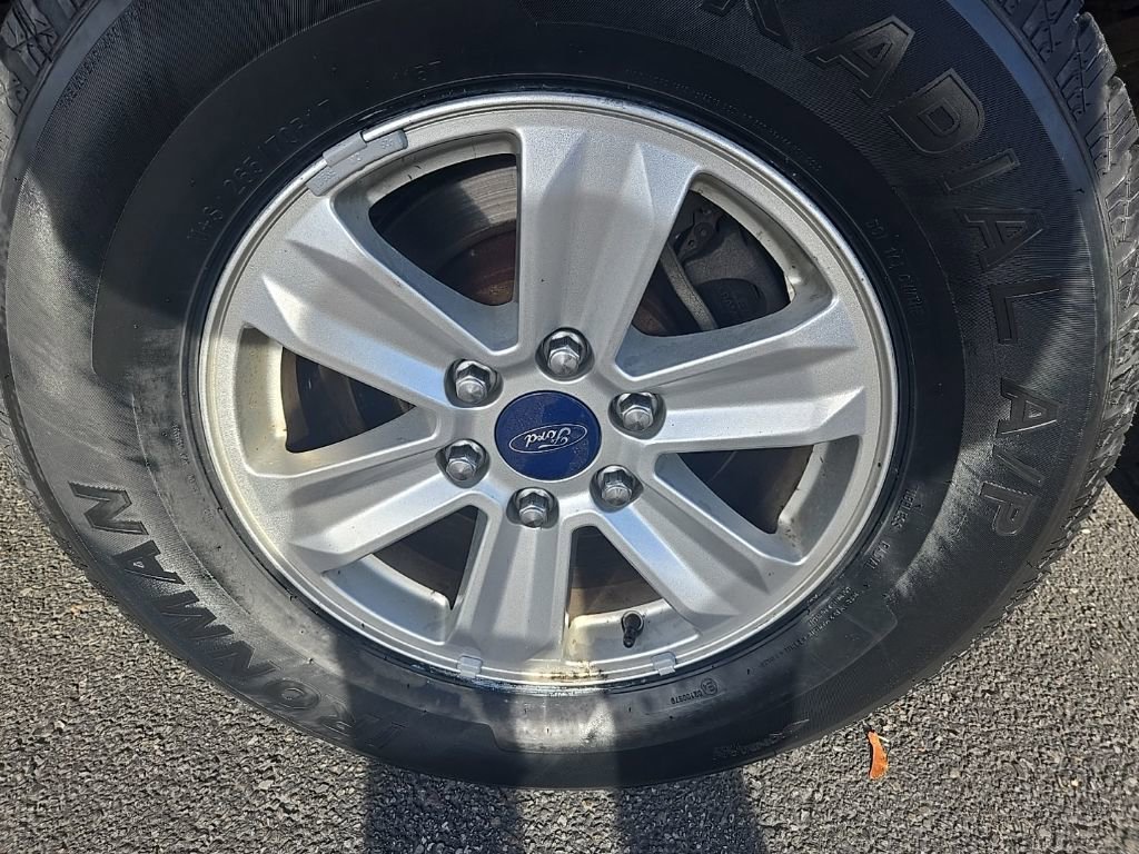 Used 2016 Ford F150 XLT image 35