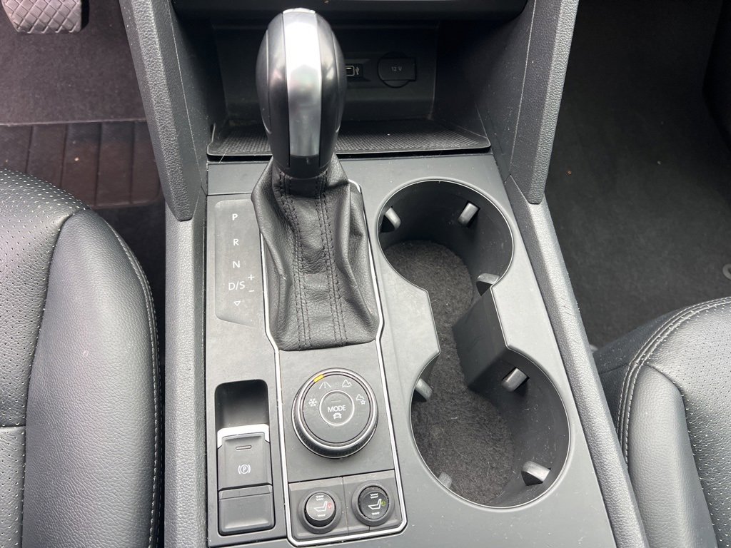 Used 2018 Volkswagen Atlas Launch Edition image 16