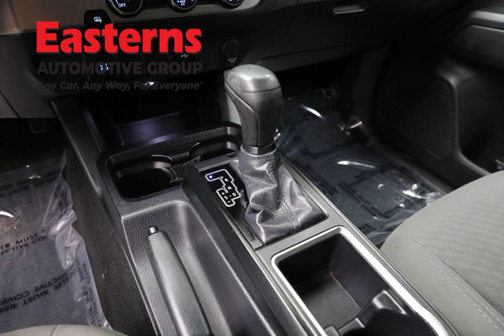 Used 2020 Toyota Tacoma SR RWD image 12