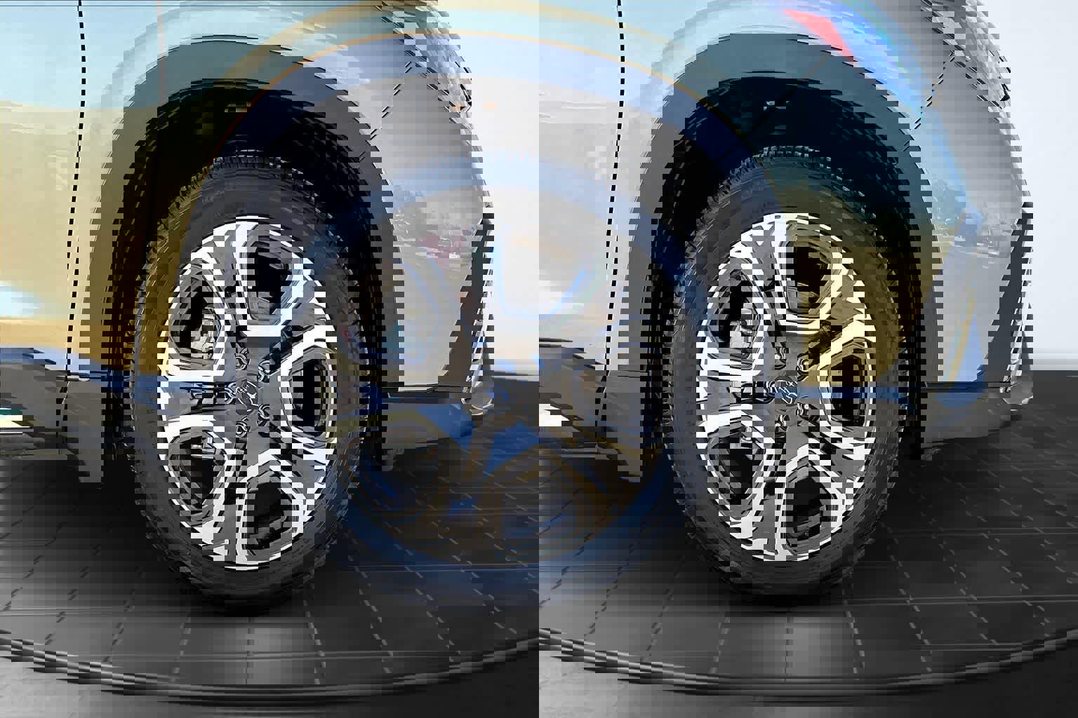 Used 2024 Subaru Ascent Limited w/ Technology Package image 34