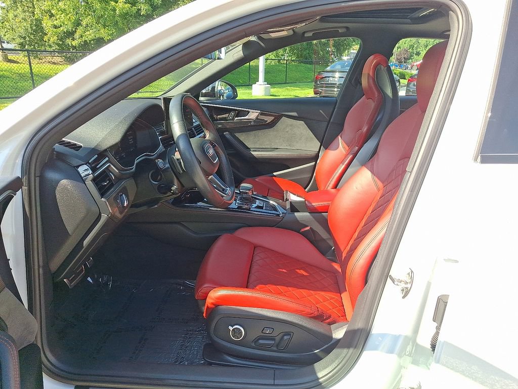 Used 2021 Audi S4 Premium Plus w/ Premium Plus Package AWD/4WD image 14
