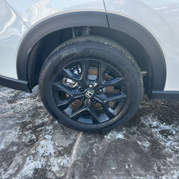 Used 2025 Honda HR-V Sport image 22