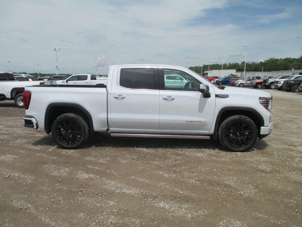 New 2026 GMC Sierra 1500 Denali AWD/4WD image 3