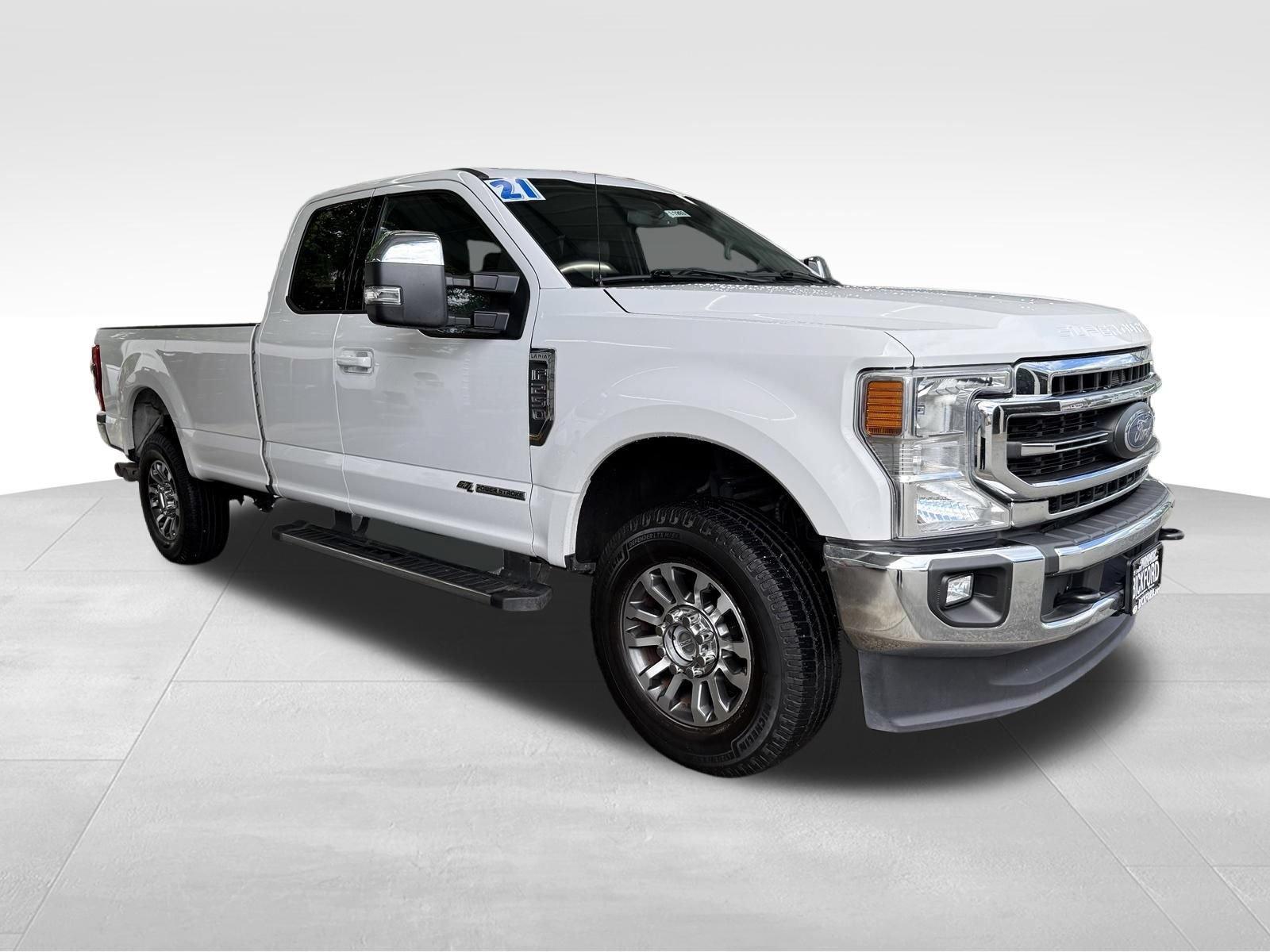 Used 2021 Ford F250 Lariat w/ Lariat Value Package AWD/4WD image 3