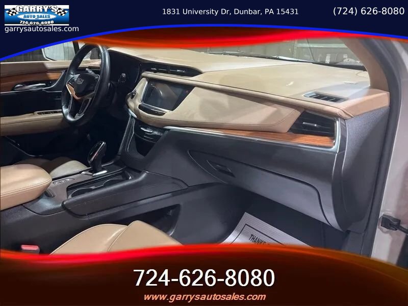 Used 2017 Cadillac XT5 Platinum image 28