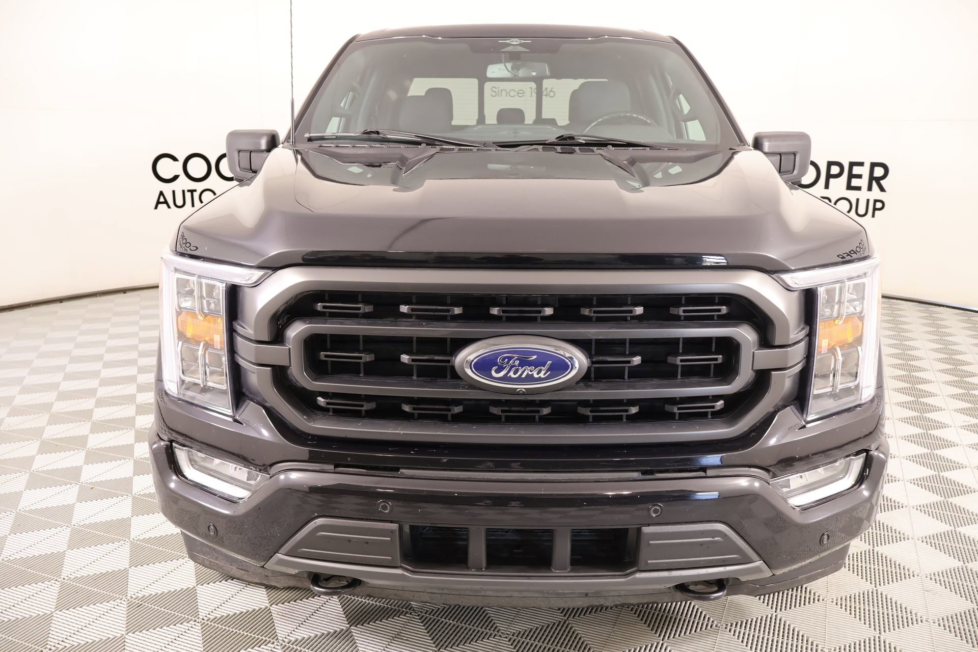 Used 2023 Ford F150 XLT w/ Equipment Group 302A High image 11