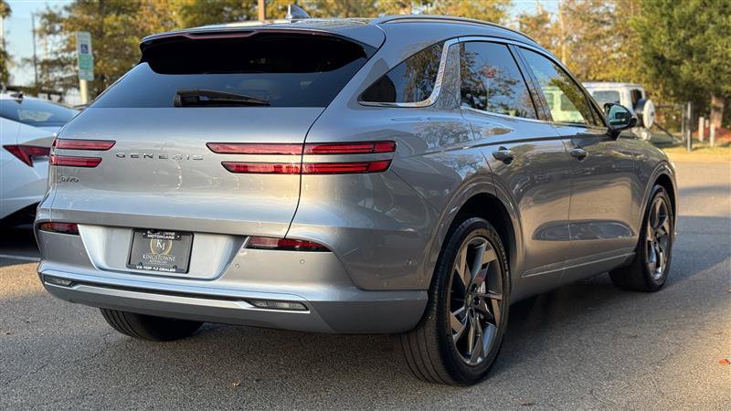 Used 2024 Genesis Electrified GV70 Advanced w/ Prestige Package image 5