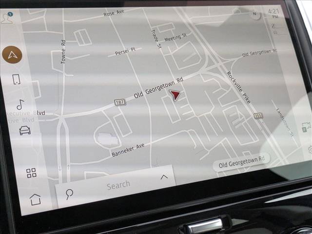 Certified 2025 Land Rover Discovery Dynamic SE AWD/4WD image 13