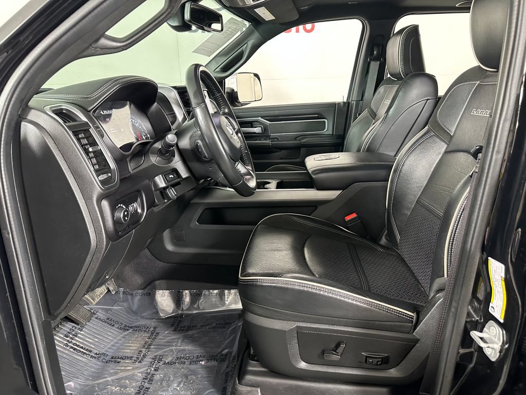 Used 2022 RAM 3500 Laramie AWD/4WD image 13