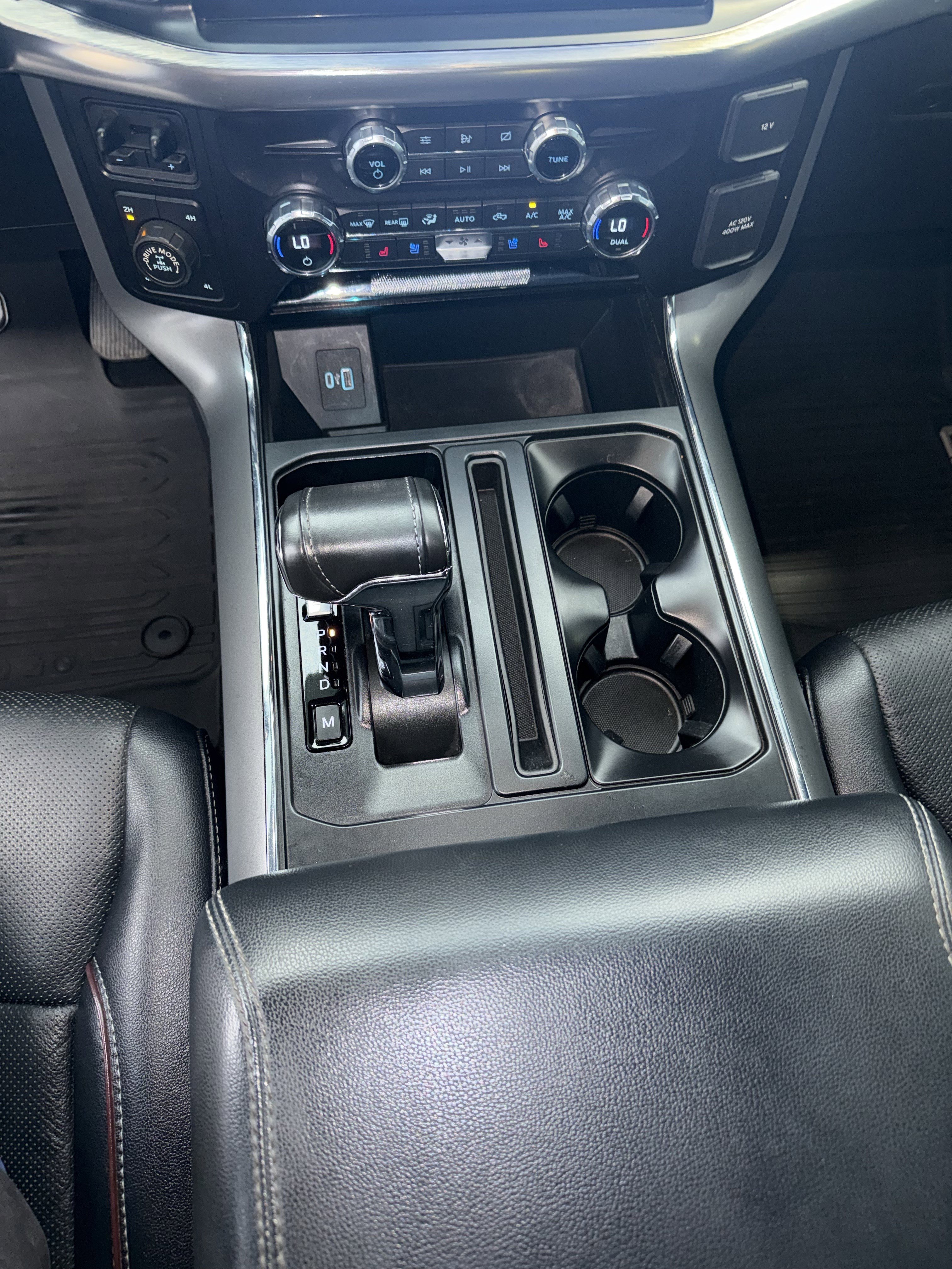 Used 2021 Ford F150 Lariat image 29