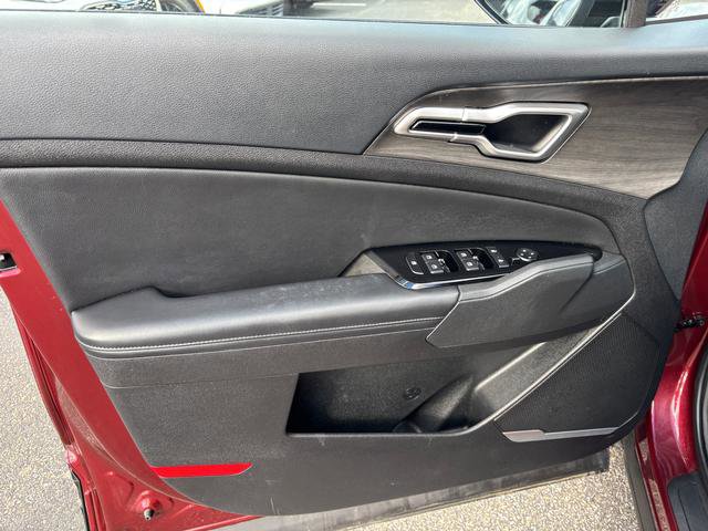 Certified 2023 Kia Sportage X-Line w/ X-Line Premium Package image 12