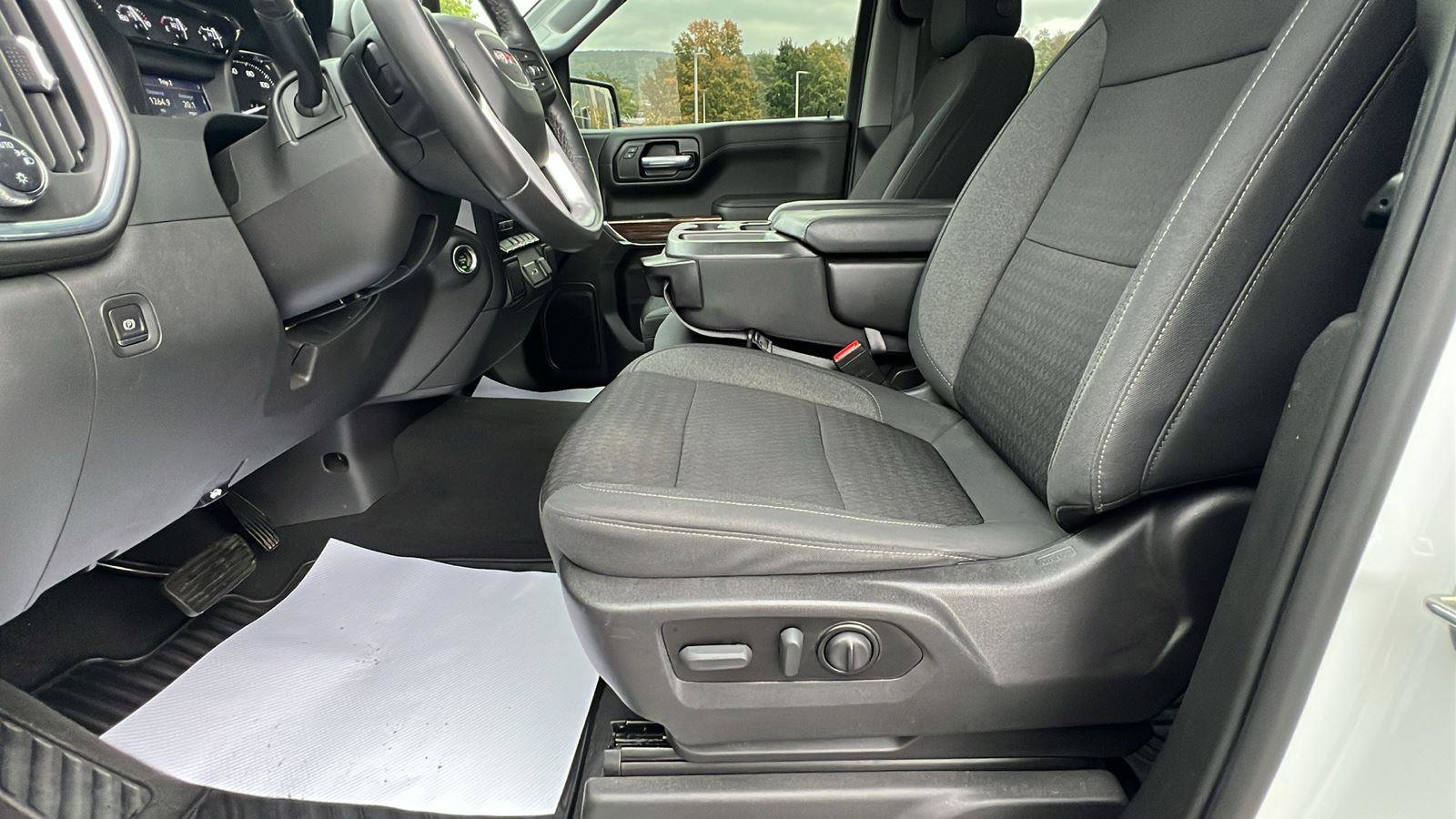 Used 2022 GMC Sierra 1500 Elevation image 23